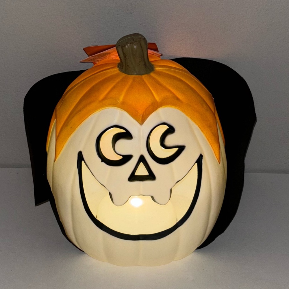 Target Lit Vampire Pumpkin Blowmold